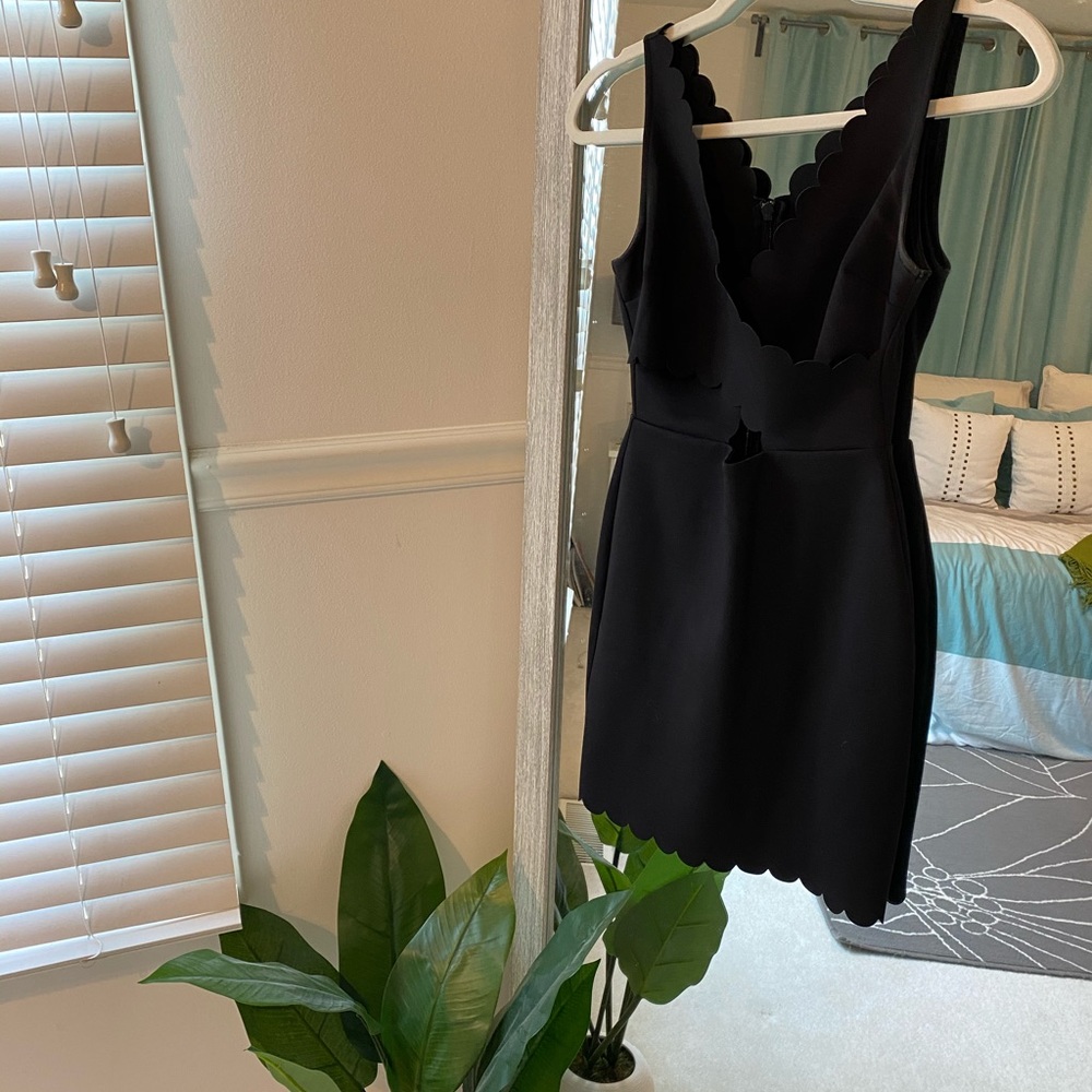Topshop bodycon black scallop dress